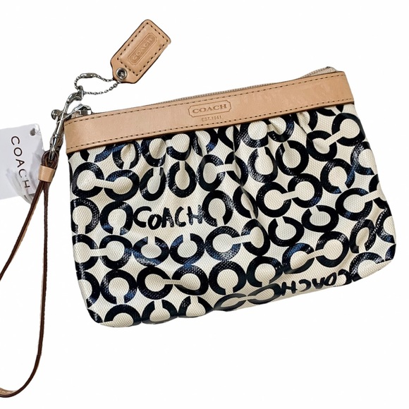 Coach Wristlet Bag NWT - Picture 1 of 11
